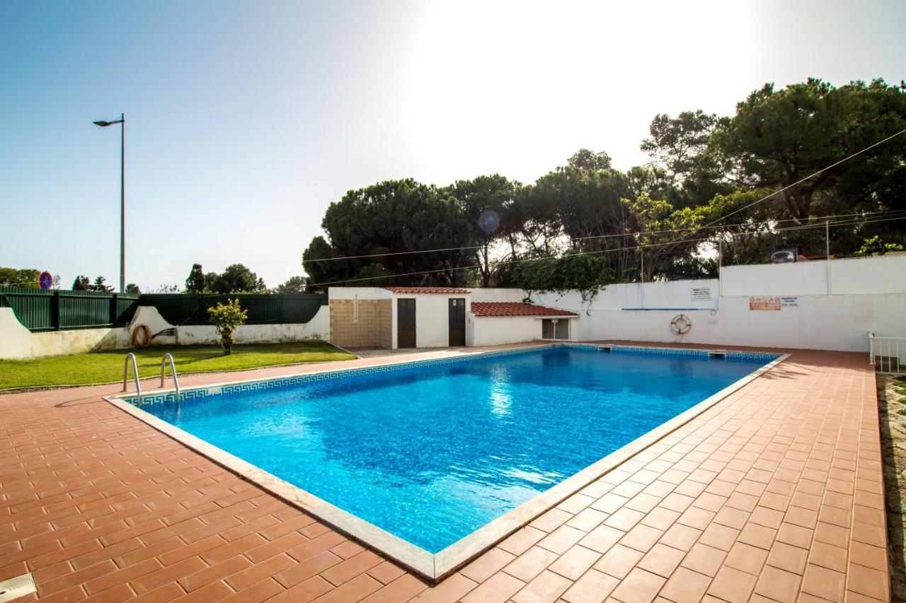 Ocean View - Pool And Sea View & Center Apartment Albufeira